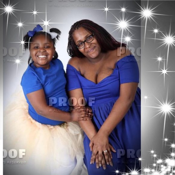 Meet your Posher, Latesha - Picture 1 of 1